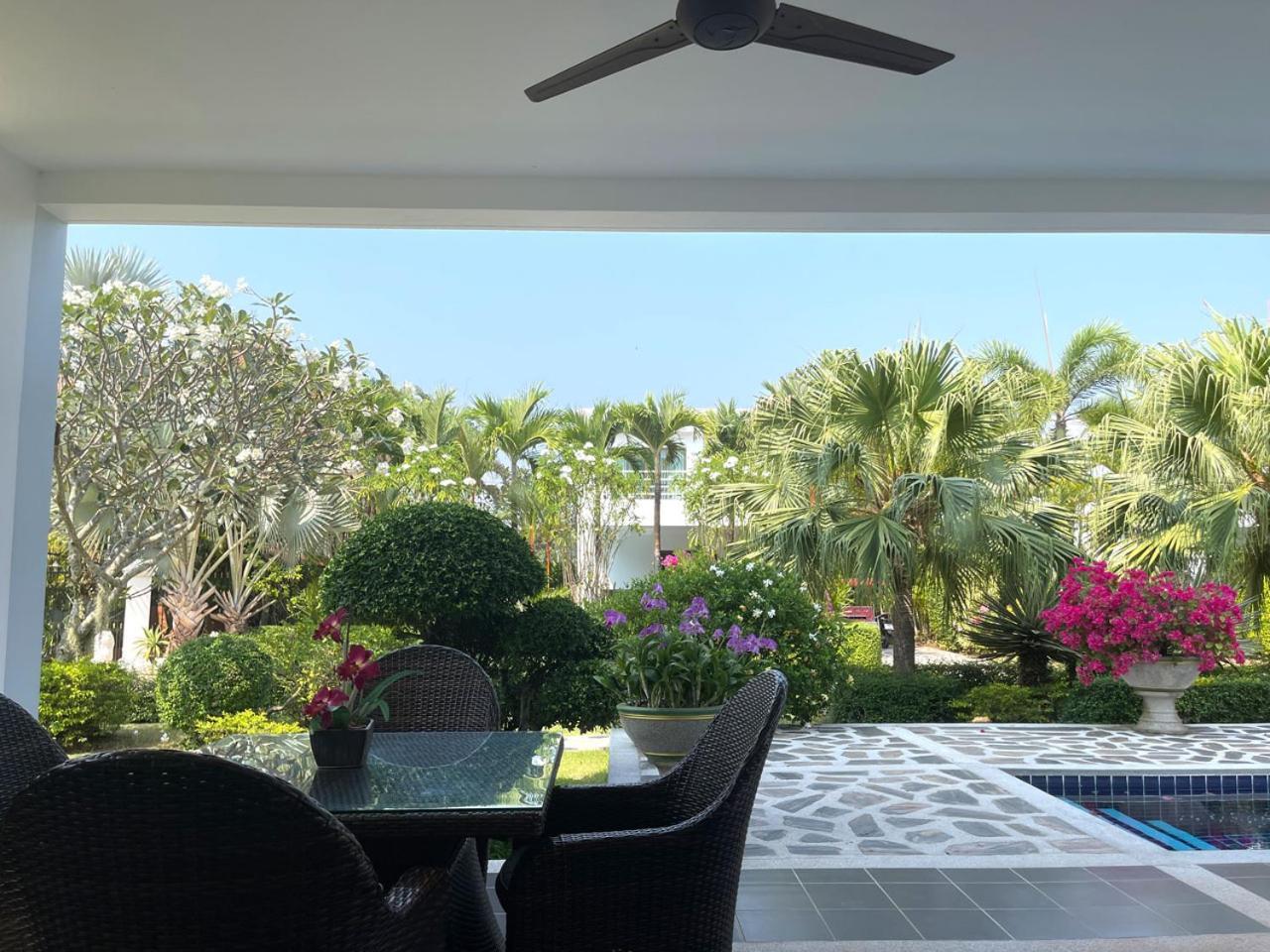 Seabreeze Villa Rayong Esterno foto