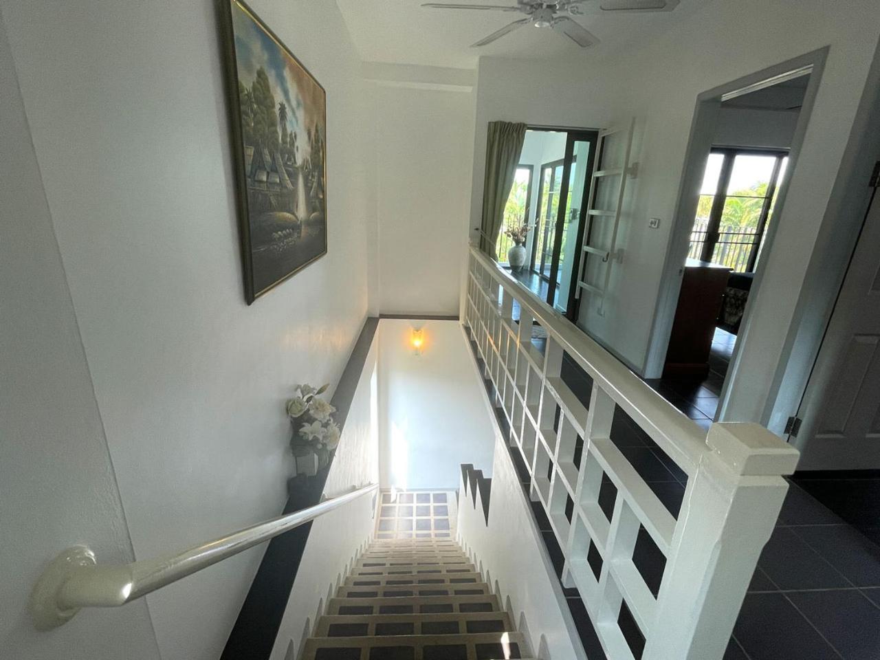 Seabreeze Villa Rayong Esterno foto